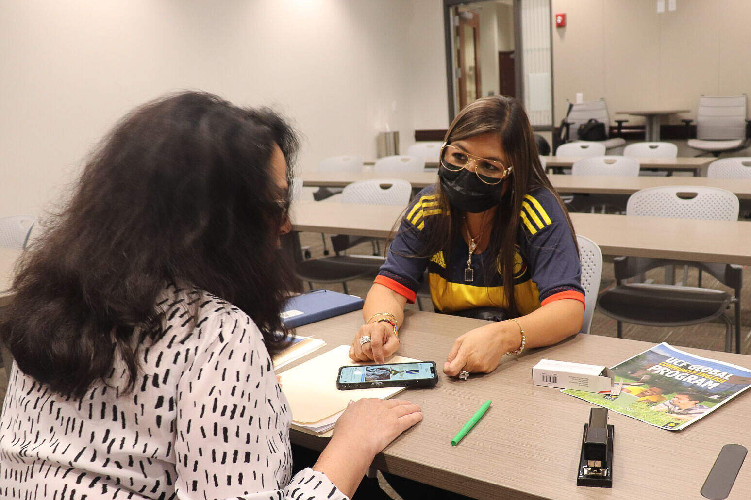 (this one)Central Florida immigrants learn English to overcome everyday challenges 12